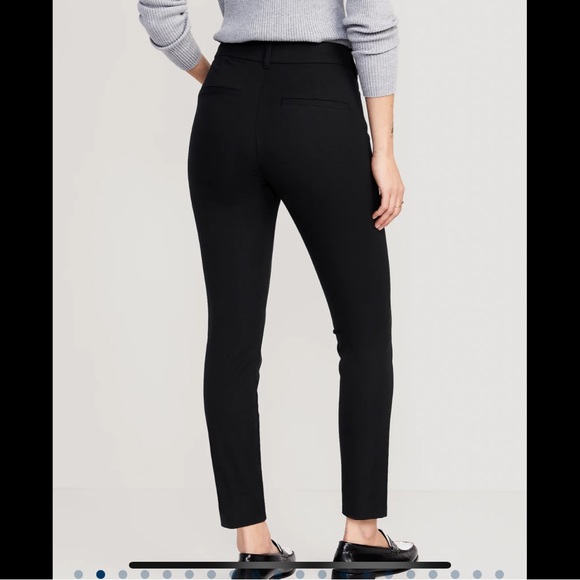 Old Navy Pixie Skinny Ankle Pants - Picture 3 of 9